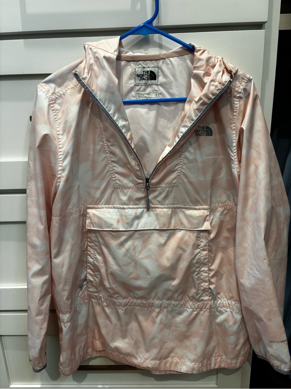 The North Face Women's Light Pink Anorak Pullover Jacket